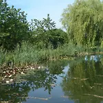 Bed & Breakfast Ferme De La Canardiere 4*