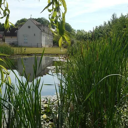 Couette-café Ferme De La Canardière 4*